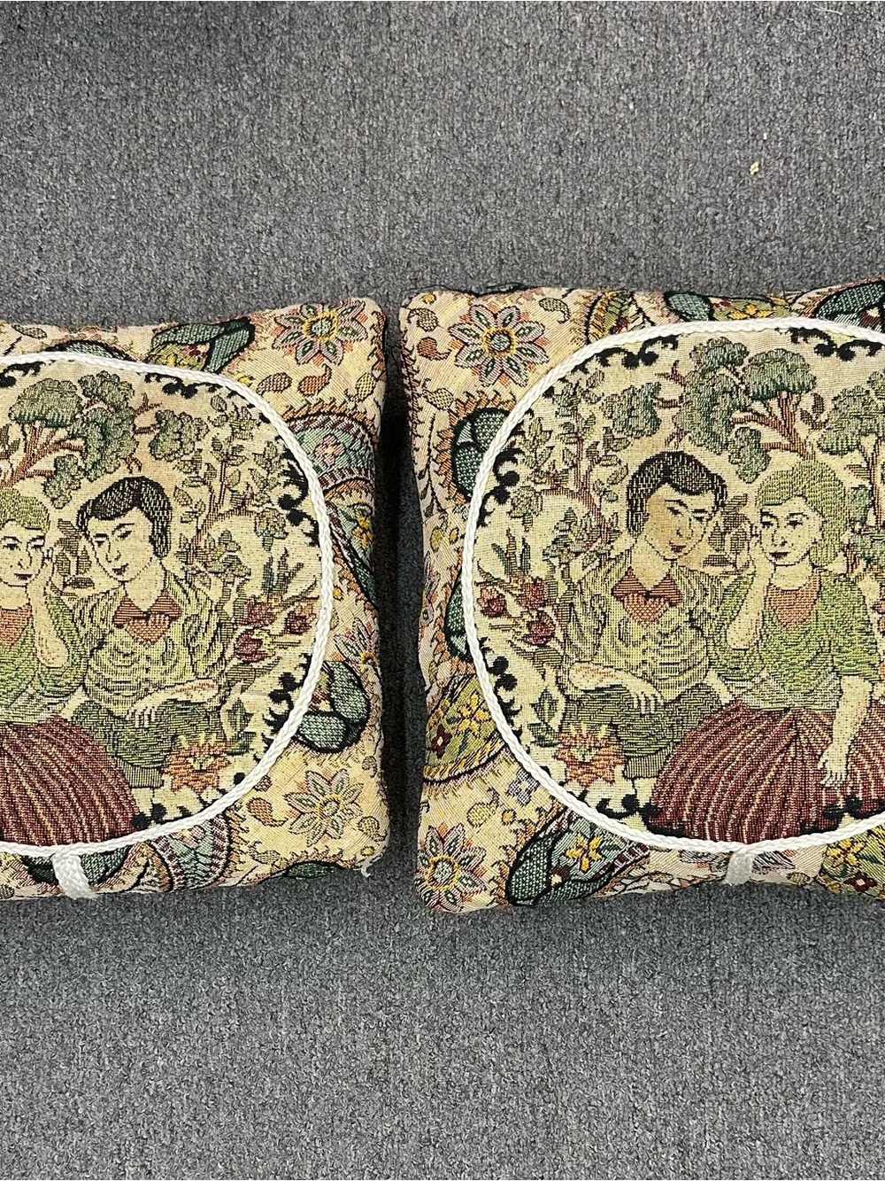 Vintage Multicolor Tapestry Accent Pillow Pair in Cream, Green, Brown
